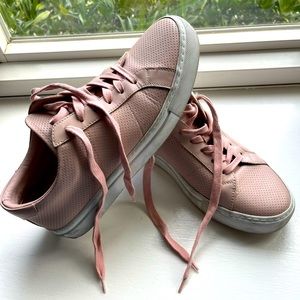 Greats Women’s Sneakers - Gently Worn & Great Condition - Style No Longer Sold